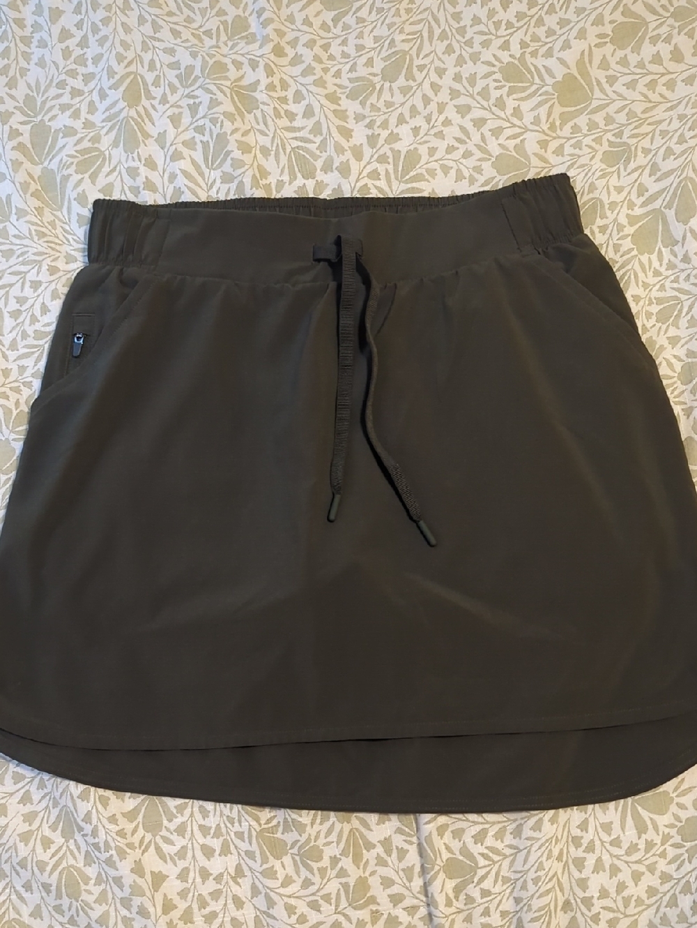 all in motion Women's Olive Green Active Drawstring Skort